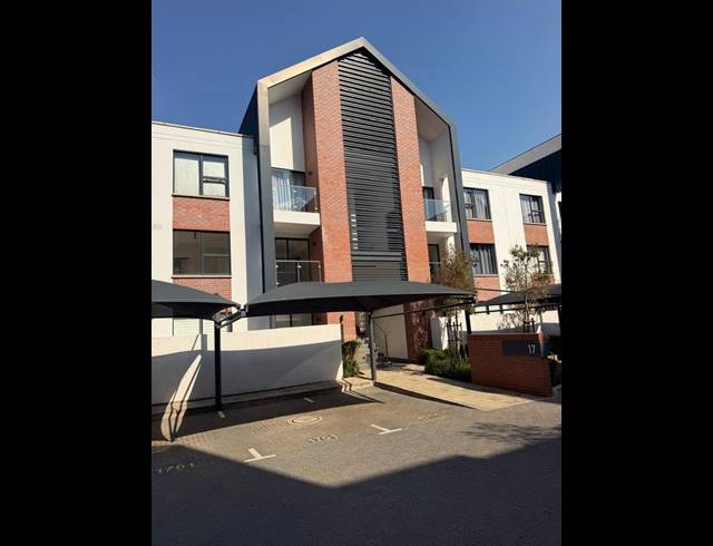 1 BEDROOM APARTMENT FOR SALE IN SANDRINGHAM